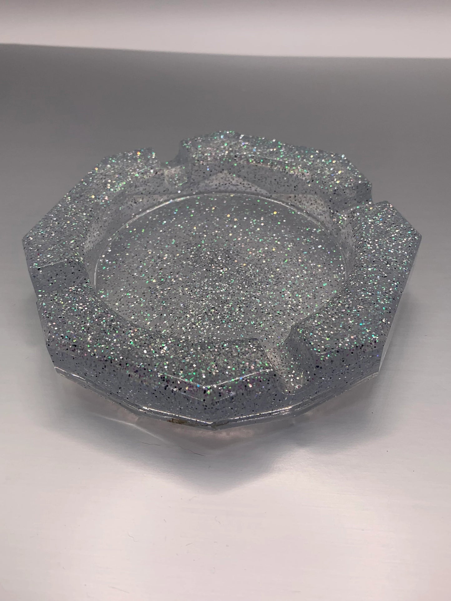 Clear Resin Ashtray with Glitter Effect
